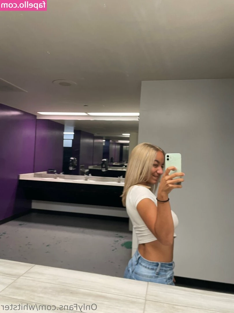 whitster - Your Monday motivation    check dm for the FULLY NUDE pic