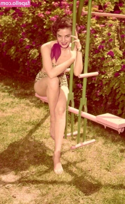 Vintage Sexy Celebs [ vintage-sexy-celebs ] - Tell me what you would do