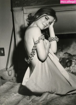 Vintage Sexy Celebs [ vintage-sexy-celebs ] - Well are you gonna come fuck me
