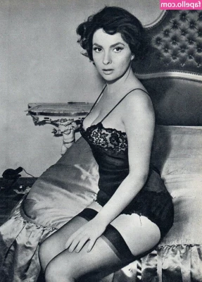 Vintage Sexy Celebs [ vintage-sexy-celebs ] - BRAND NEW MILF 4️⃣SUM COMING YOUR WAY   Y'all ready to see