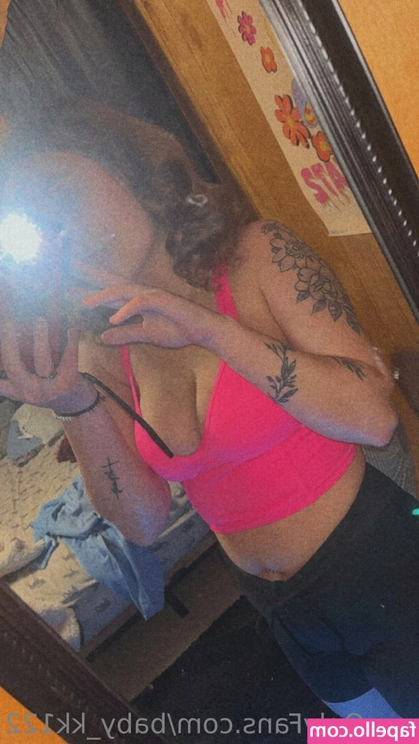 itz_kk22 [ itz-kk22 ] - Come for walk with me...I’ll take off my sandals, and show you my