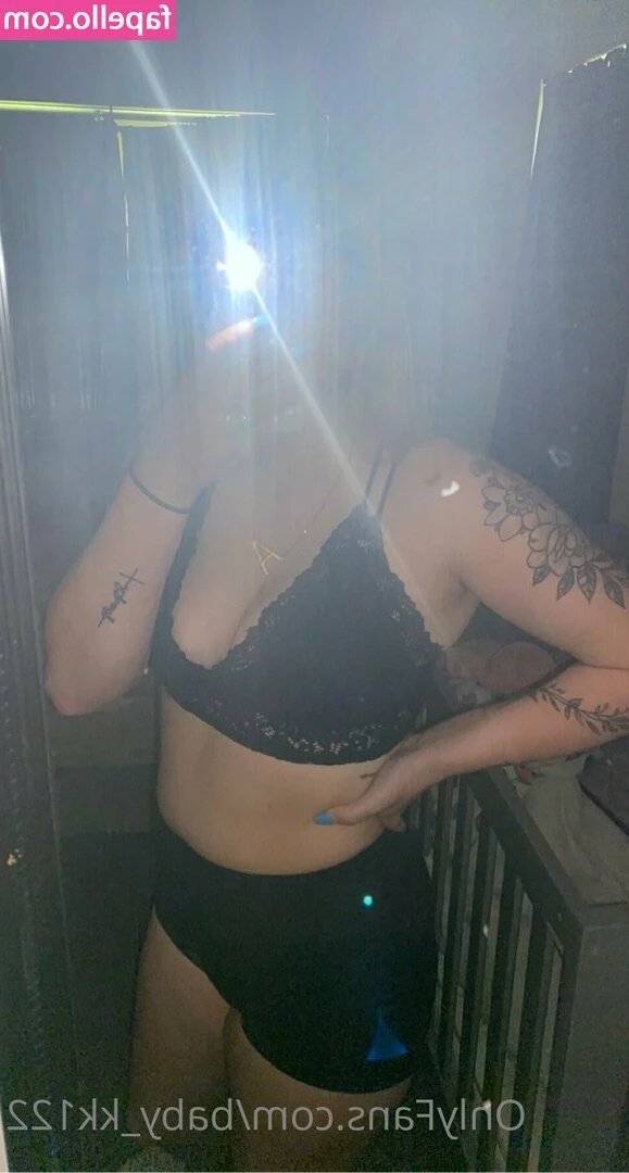 itz_kk22 [ itz-kk22 ] - wanna see