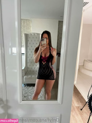 Anna Delyla [ anna-delyla ] - I'm not naughty, it's just the fan 🙈