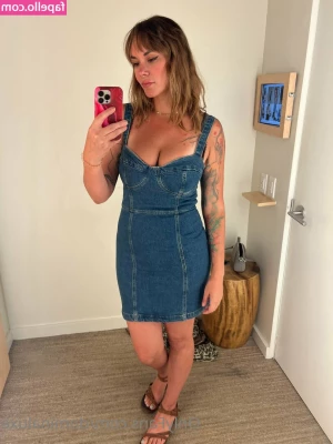 taylorvaughan - A chi non piace la 🐑? 🍑👅👣