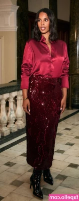 Rochelle Humes [ rochelle-humes ] - I love these leggings  Pattern is very  Deadpool  to me  They re also