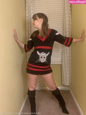 tinydancerbrittfree - I need to wear this sexy outfit more
