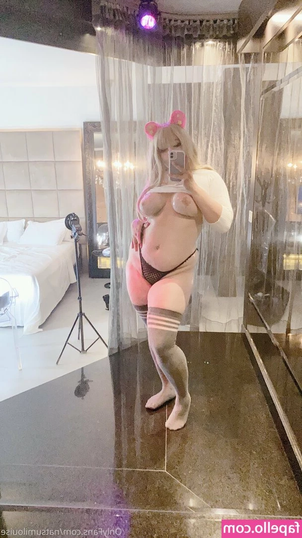 kombinichan - Wishing you a bright and positive day ☀️💋