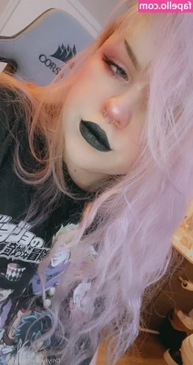ushi_ss [ ushi-ss-1 ] - Who s trying to lend me a hand