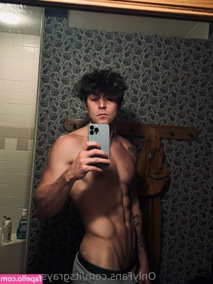 hey.itsgrayson [ hey-itsgrayson ] - Would you bang your sleep paralysis demon