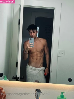 hey.itsgrayson [ hey-itsgrayson ] - Horny for me babe?♥️