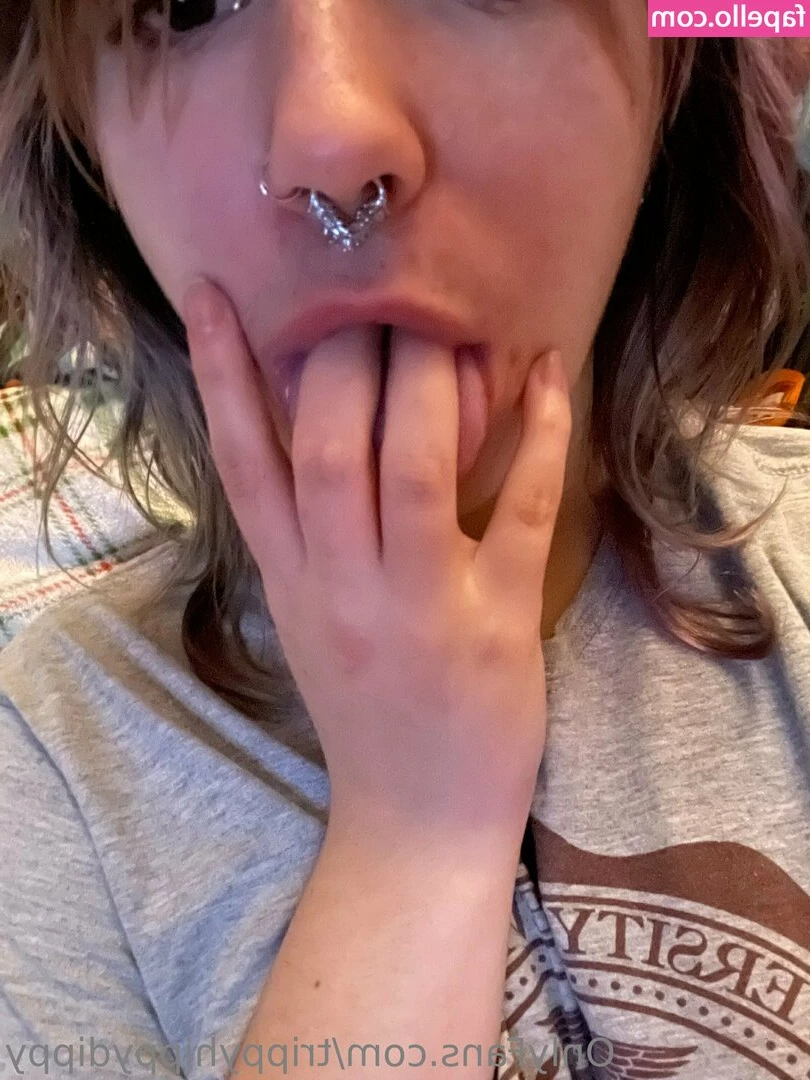 trippyhippydippy - Tell me something naughty about myself. DM me and I'll send you a
