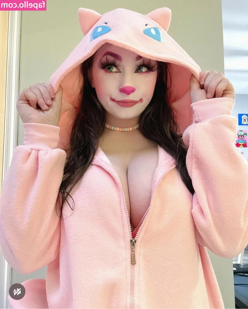 Bekaloo - Hey, everybody. I'm going shopping and after that eating at a