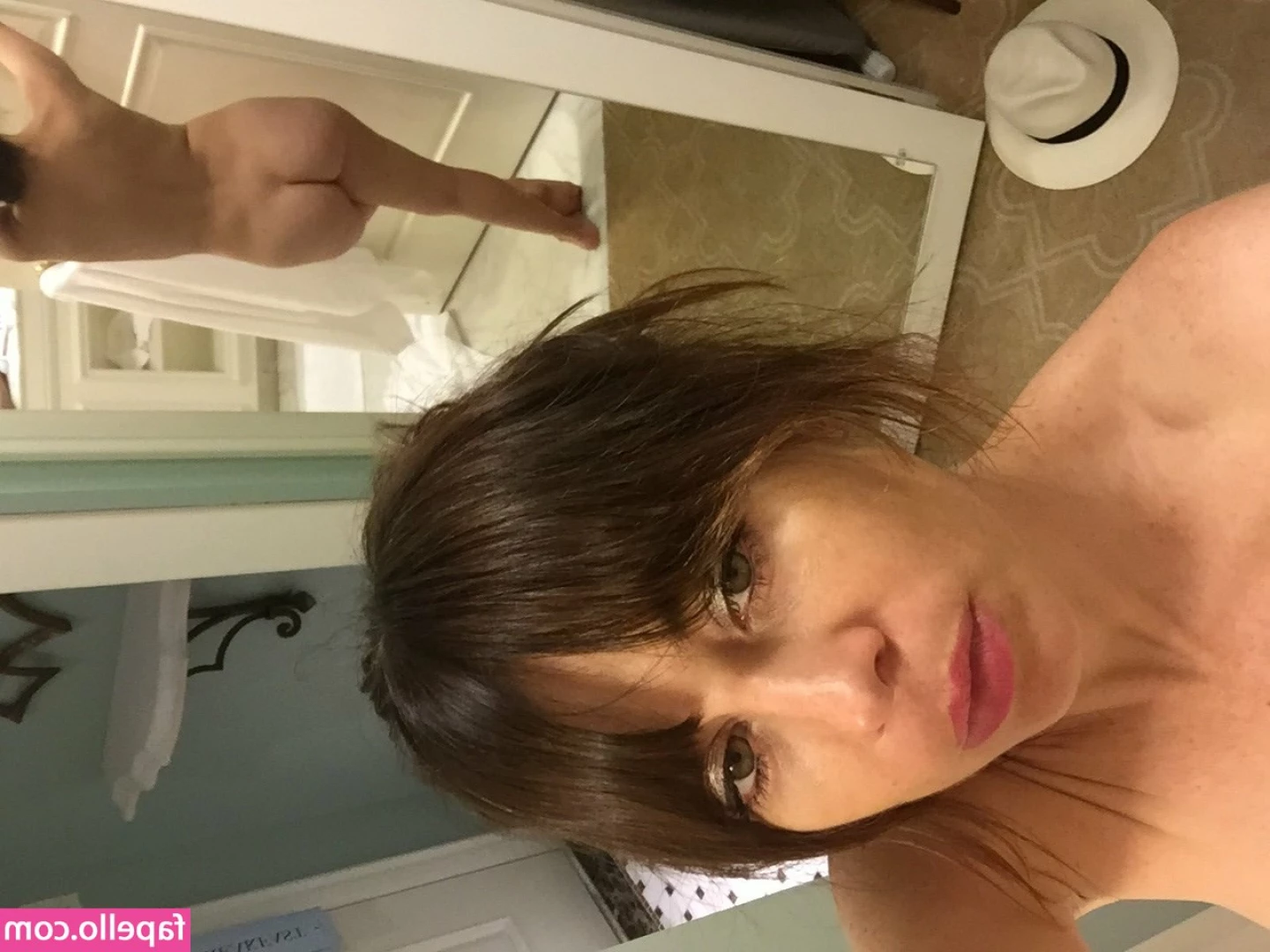 Natasha Leggero [ natasha-leggero ] - Do you like this dress?