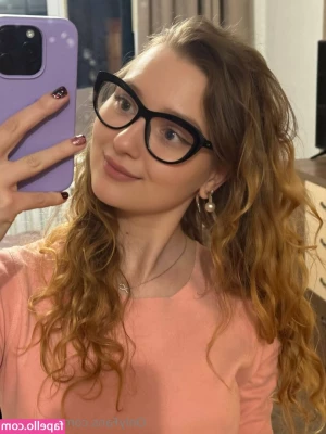 murrawrr - Do you want to see me totally naked and spread?   ⬇️ Click here
