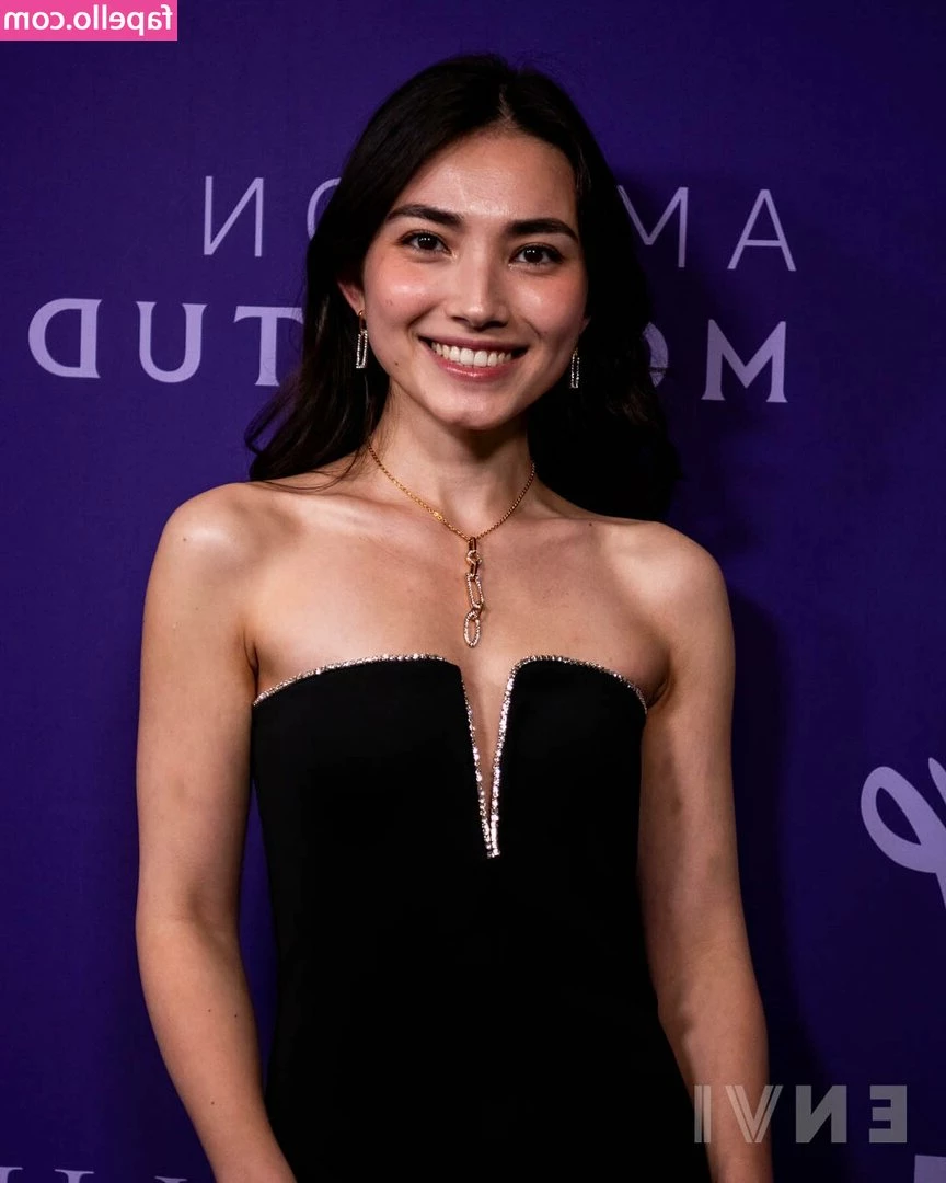 Maria Zhang [ maria-zhang ] - El Esposo De Mi vecina   Pues como ella no le cumple tiene que venir
