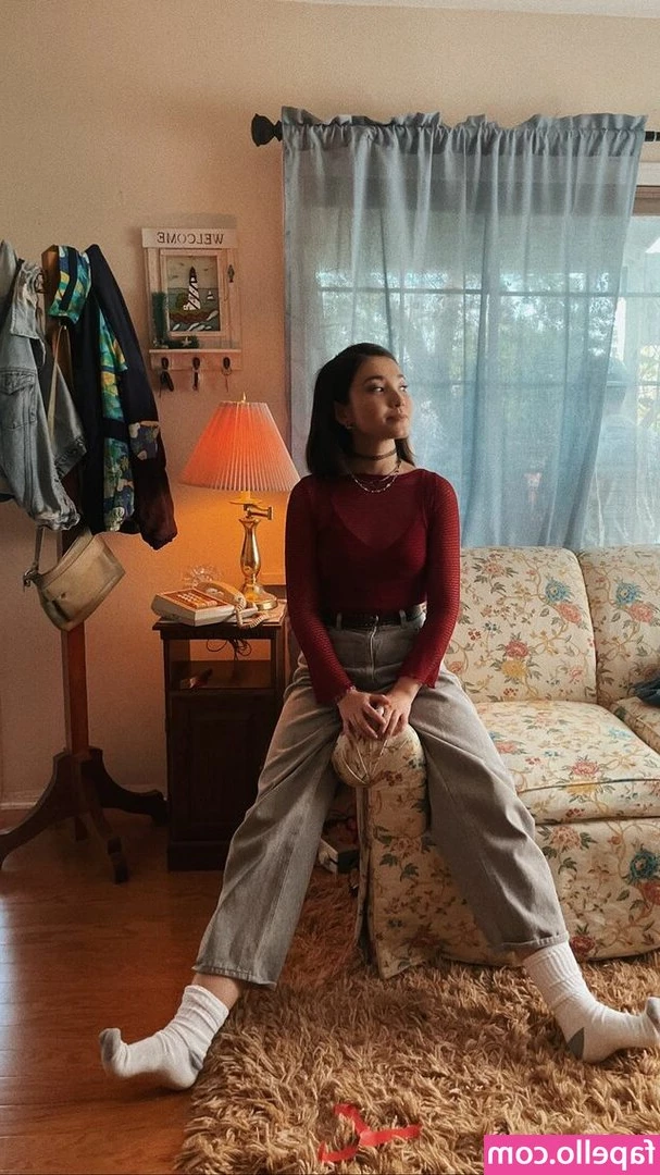 Maria Zhang [ maria-zhang ] - What colour do you wanna see me in