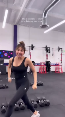Daniella Monet [ daniella-monet ] - I snuck in my best friend shower and ended up sucking his dick I let