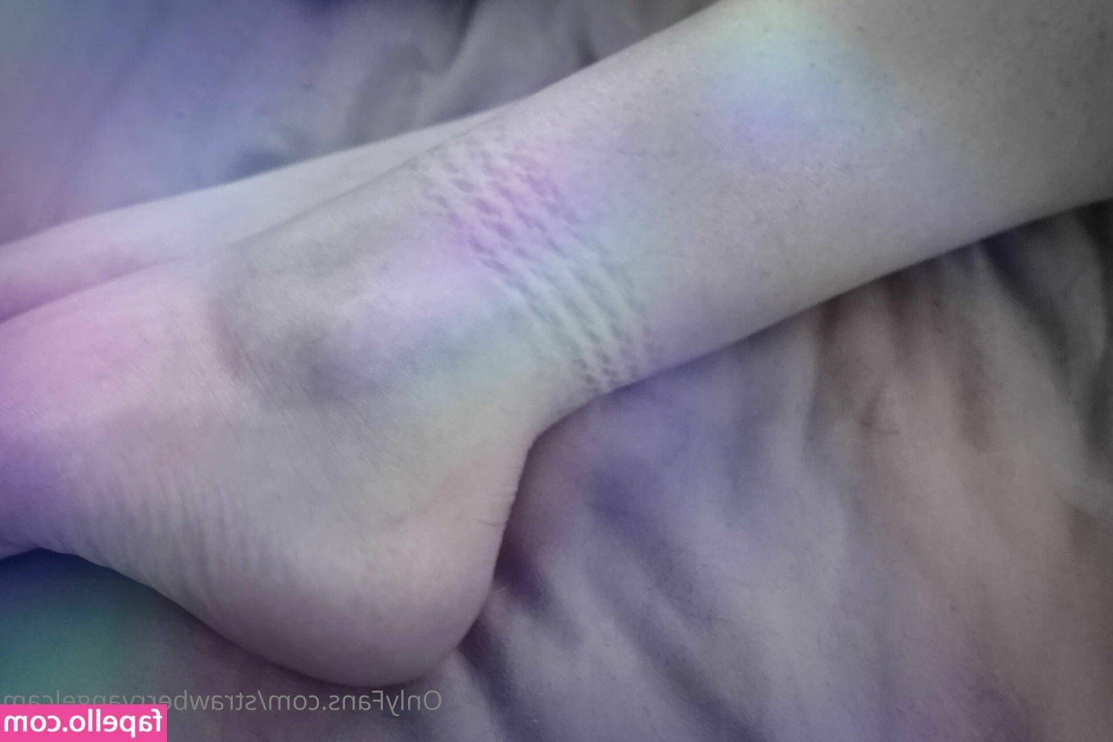 strawberryangelcam - Time to get wet
