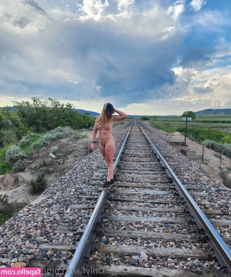 hotwifewy - Good morning booty