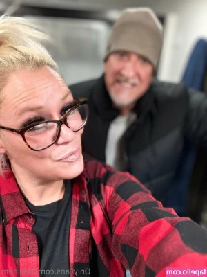 russinem - It’s time for you to show me some attention, I’m feeling awfully