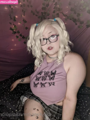 sadsquidz - Soon many exclusive contents  of any kind no limits  Subscribers