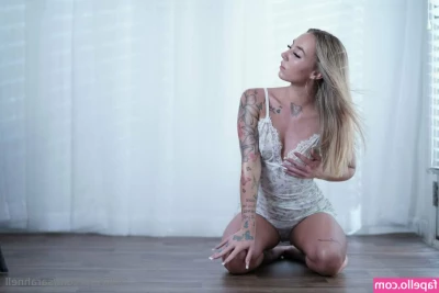 sarahnell - would you sin for my feet