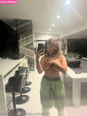 Daddysdaycare - crystaalxc12  Online free free free  hello baby welcome to my profile