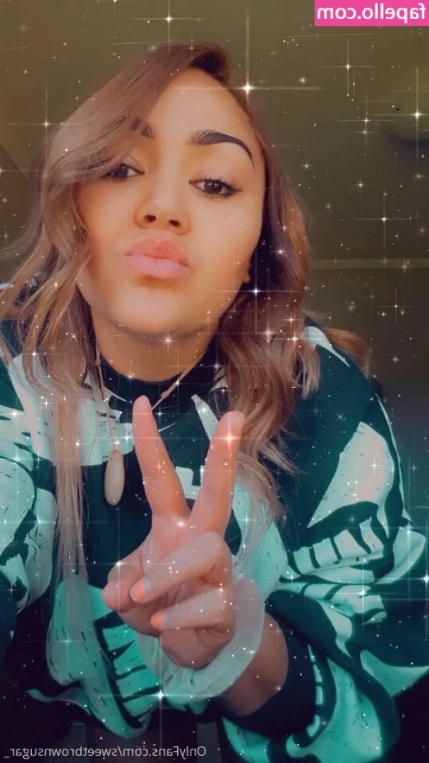 sweetbrownsugar_ [ sweetbrownsugar ] - Tengo mucho calor   y ustedes