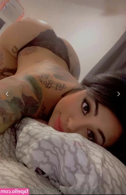 Reyna Issa [ reyna-issa ] - Sneakpeak to my up and coming