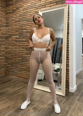 michelle644m - Just waiting patiently for my daddy's cock! 🙈🥰💦👅