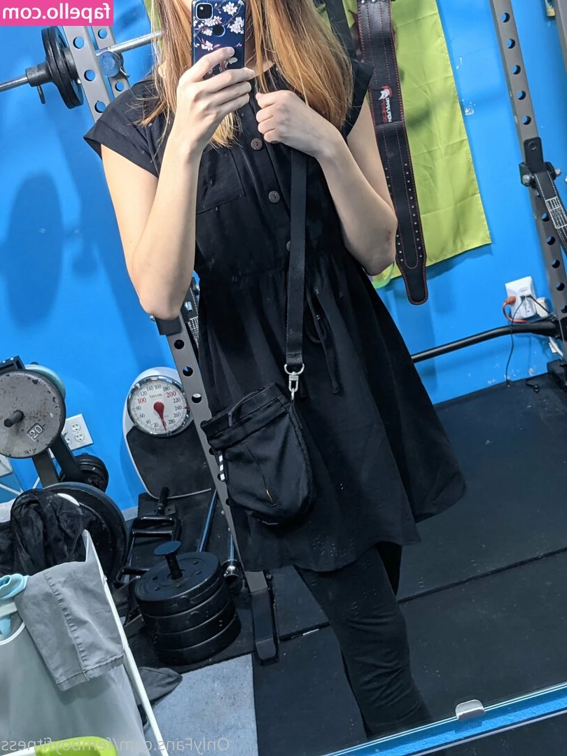 FemboyFitness - A lil body positivity mini-set! Ive been wanting to do a raw high