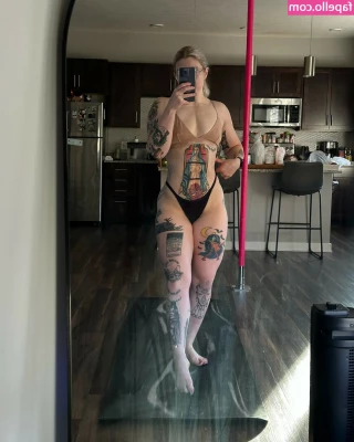 marceline_vox [ marceline-vox ] - Like this photo if you want to fuck me right now ❤️