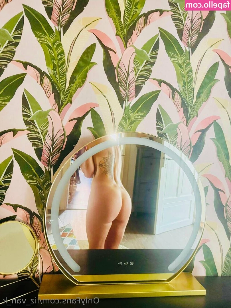 liz_van_k [ liz-van-k ] - Bereit für einen Mittags-Muntermacher? 🤗💕 Diese Bilder von mir