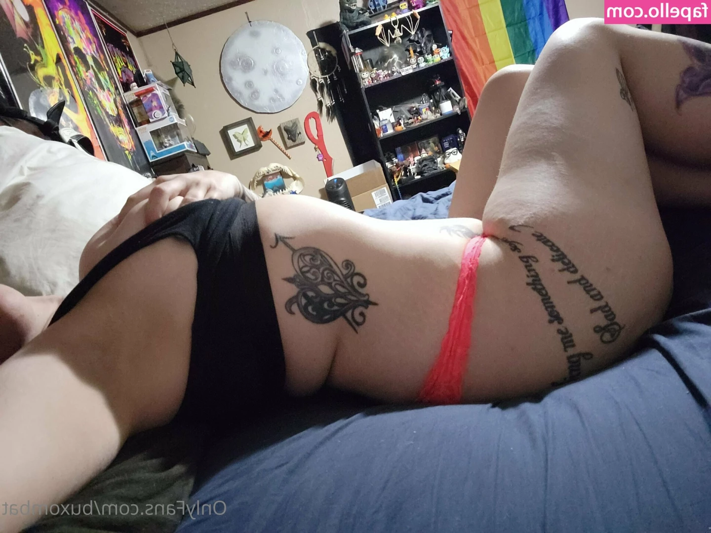 buxombat - She is my neighbor    littlecrafty2    littlecrafty2 Brunette   eager