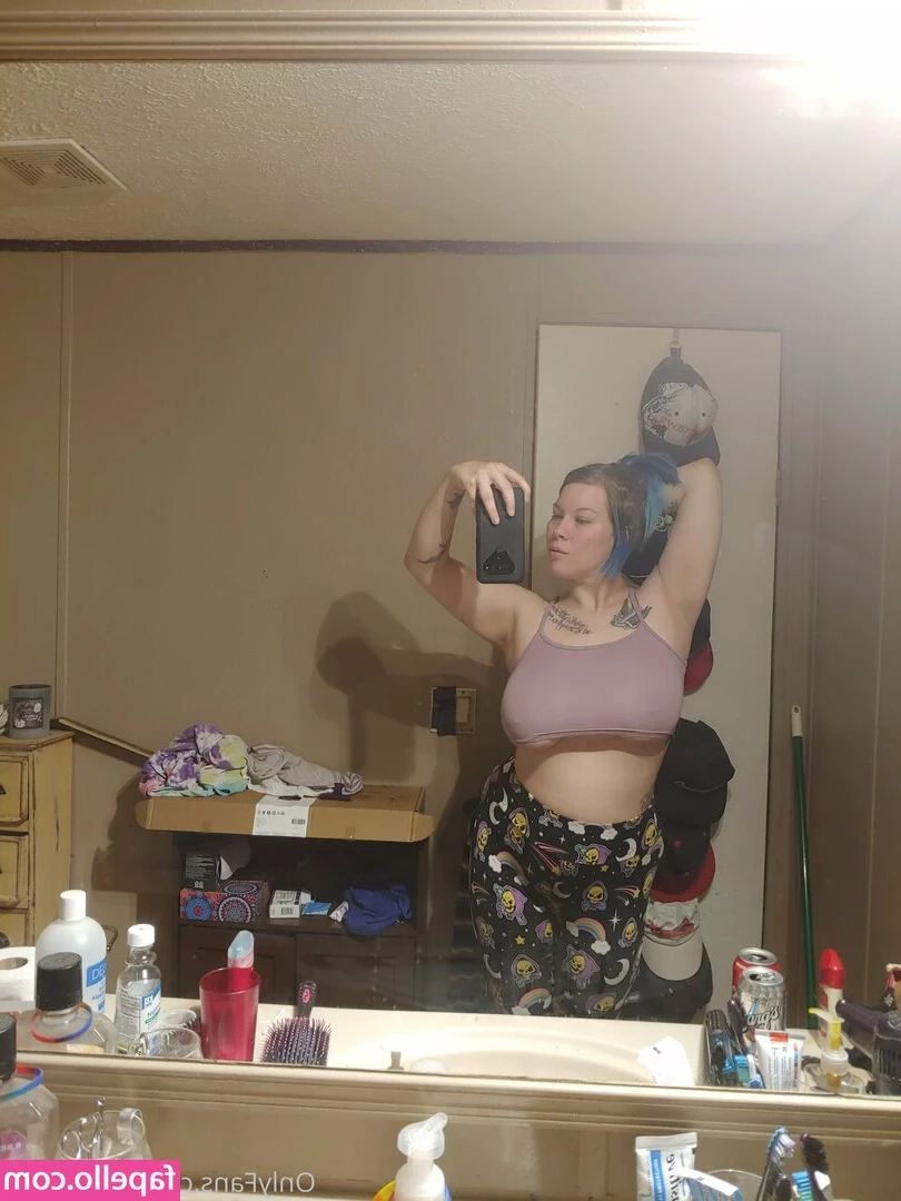 buxombat - Just a little tits and ass 🔥🔥