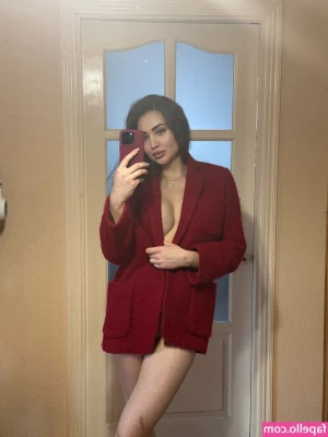 linastar_vip [ linastar-vip ] - Me voy a chile en unos días 😳 se vienen los Lives y video en el