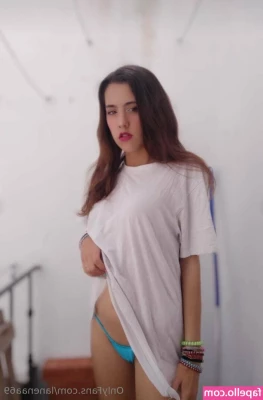 lanenaa69 - Having my morning drink 🤍