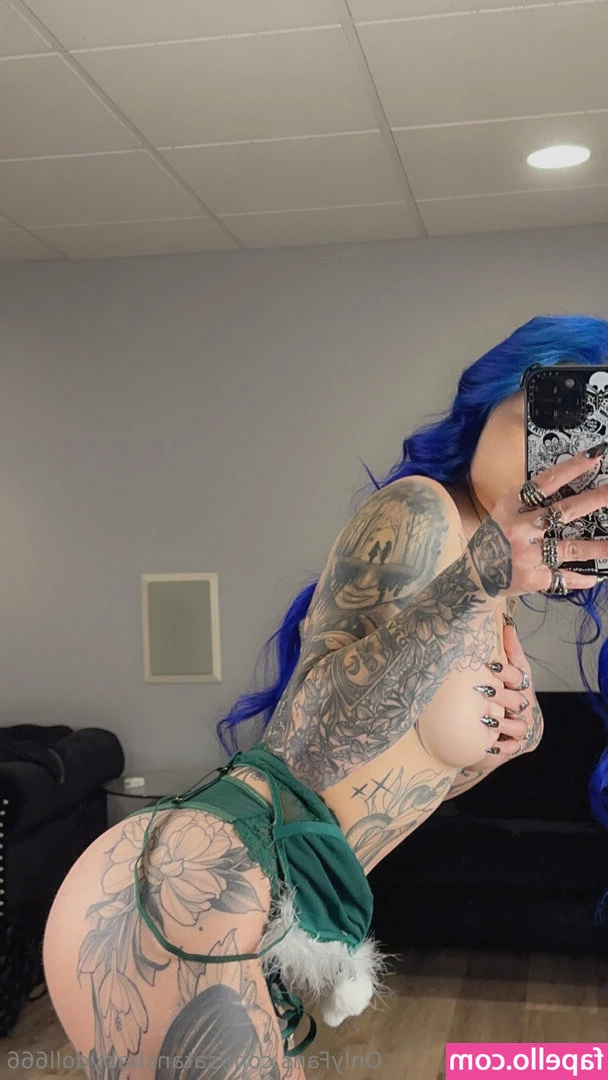 Justine Schiavone [ justine-schiavone-3 ] - Jacking of and playing with my hole after the shower
