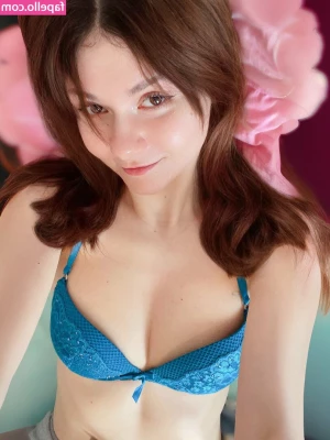 lovelyxdaisy - Wanna see me in another one