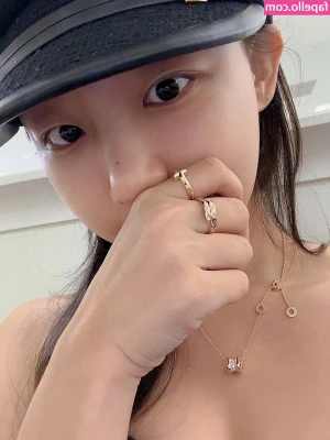 Eunji Pyoapple [ eunji-pyoapple-4 ] - Going out tonight 🤩