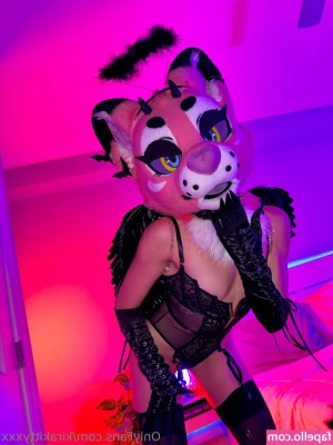 kirakittyxxx - Come Bust A Nut With Me Daddy