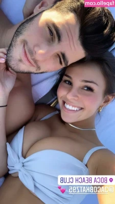 Faryn Corey [ faryn-corey ] - A few sexy vids in my lingerie for you