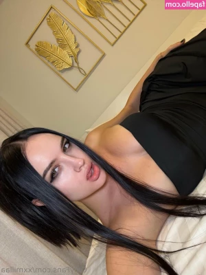 xxmillaa [ xxmillaa-1 ] - Feeling myself   even if for a brief moment
