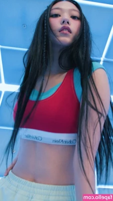 Haerin - Here are some cute bound pics taken by NJKNapper