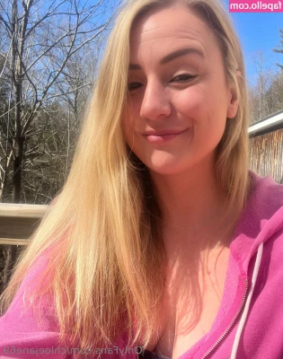 chloejane69 - Fuck my ass on the couch