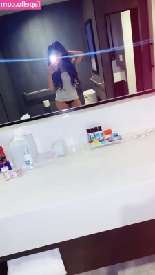 Blaire White [ blaire-white ] - Bootylicious  Red is not my favorite but if you like it  I look good