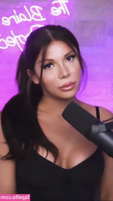 Blaire White [ blaire-white ] - You and me in my bed...what do you think we can do?💕💕