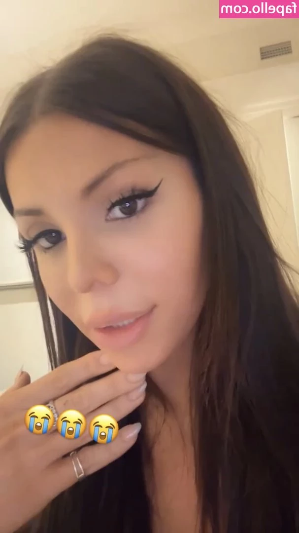 Blaire White [ blaire-white ] - Today s workout outfit check  Who wants to see more  DM please