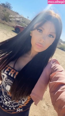 Blaire White [ blaire-white ] - Imagine me riding your dick like this
