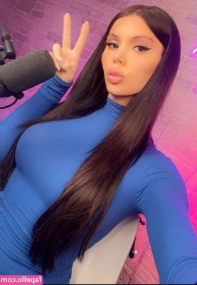 Blaire White [ blaire-white ] - ohhh this view